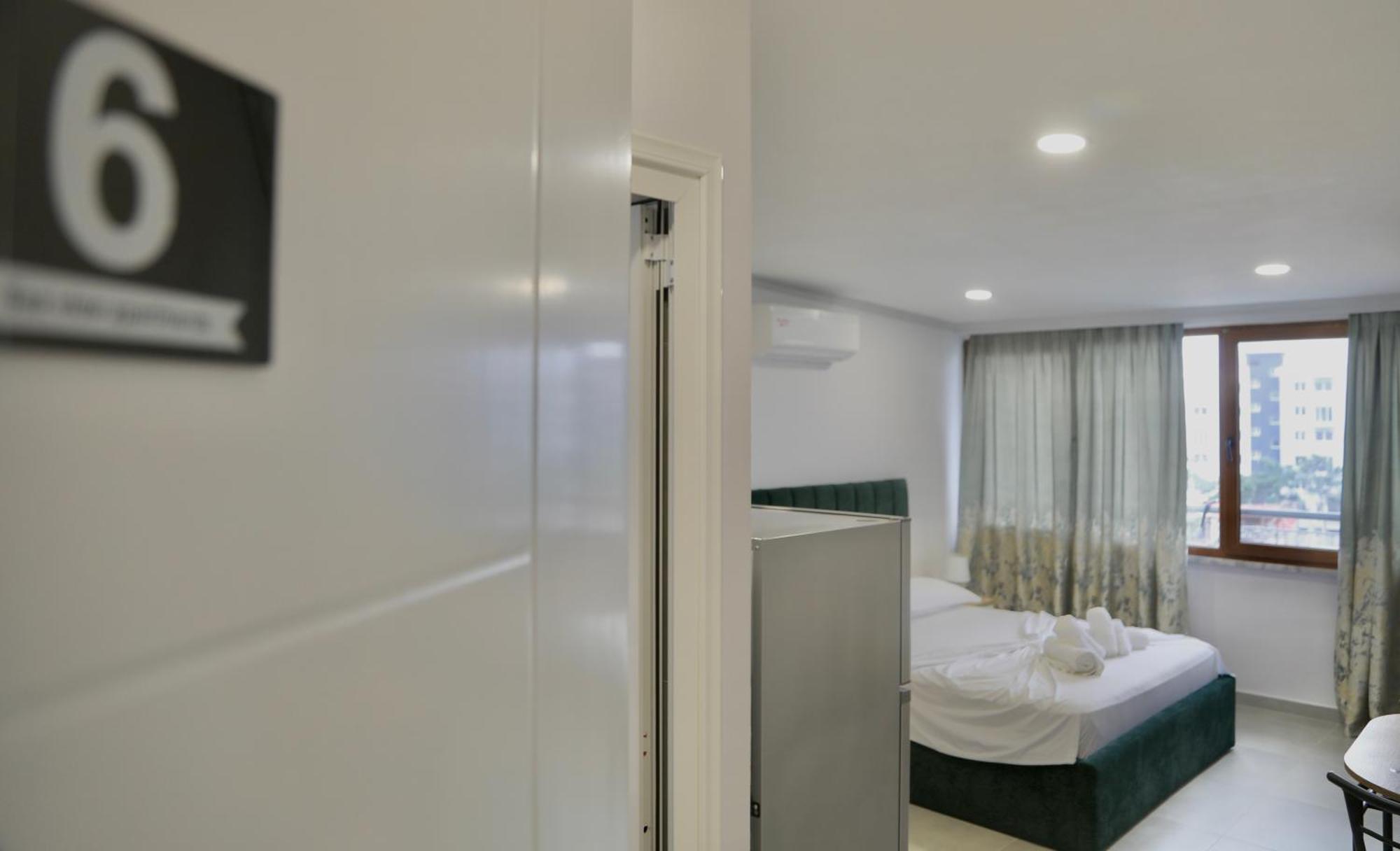 Sea View Apartments Golem  Exterior photo